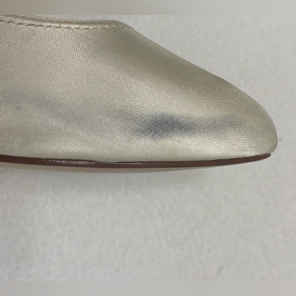 VINTAGE DYEABLES IVORY HEELS - SZ. 7 1/2 D - Picture 6 of 9